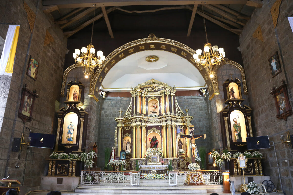 What makes the Sta. Ursula Church in Binangonan, Rizal a National Cultural Treasure