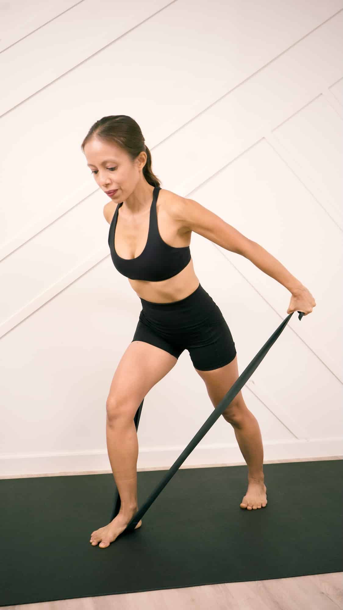 Luteal phase: Band exercises