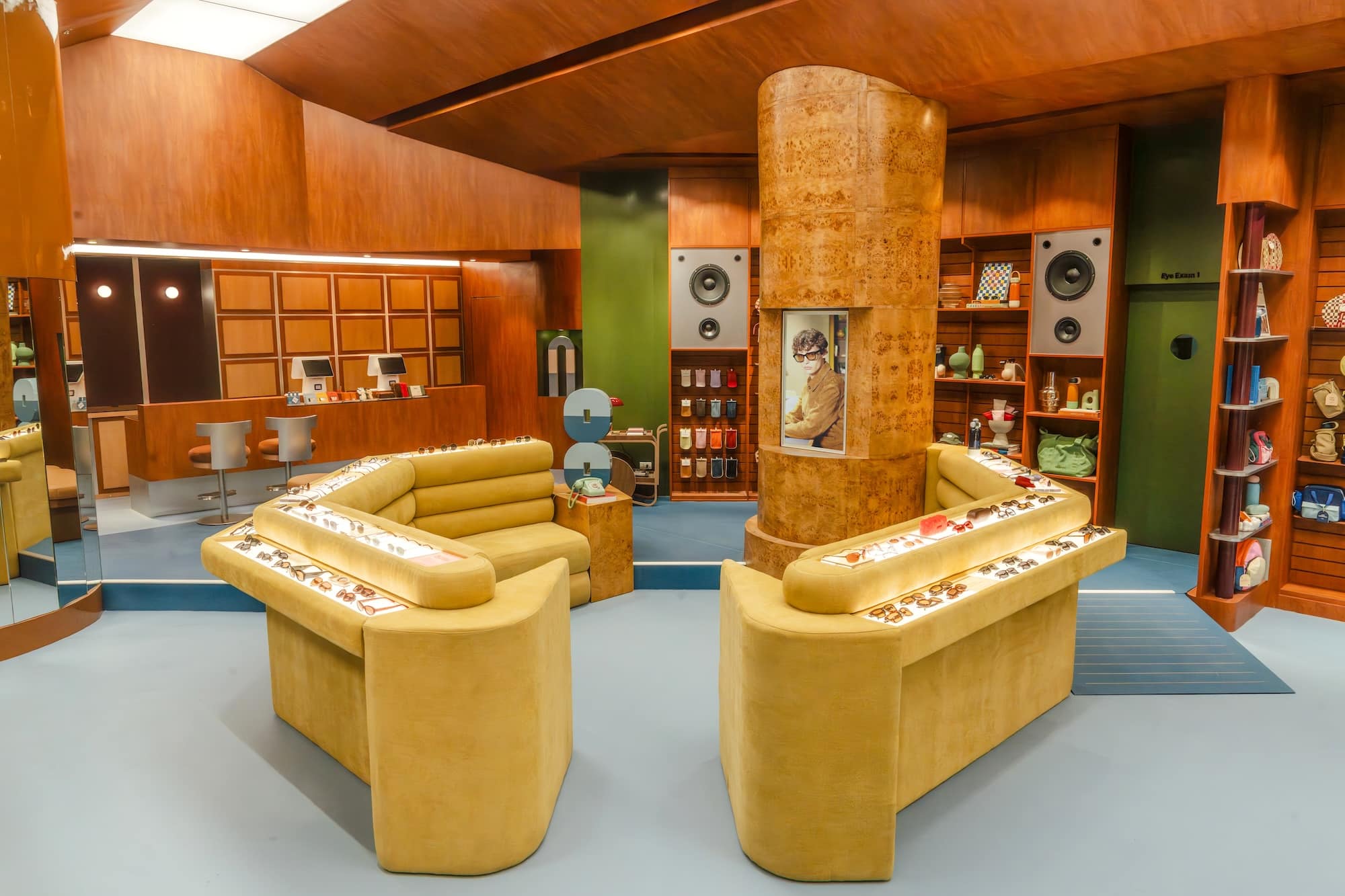 Featured articles right