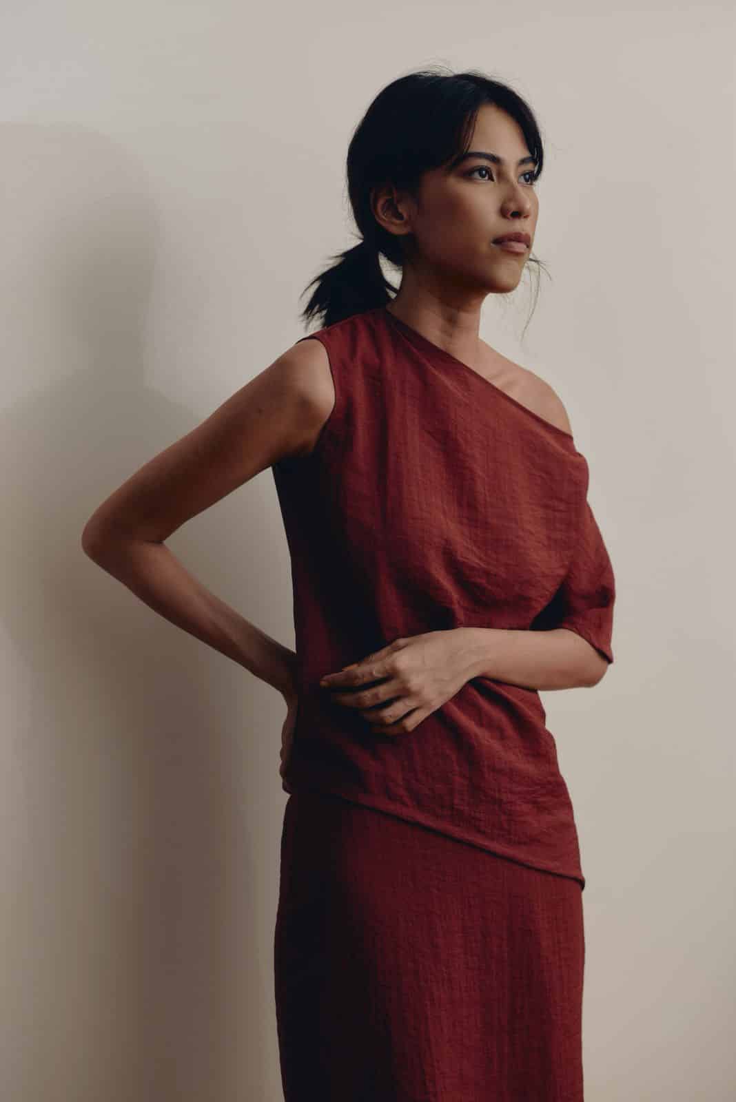 Single Shoulder Top