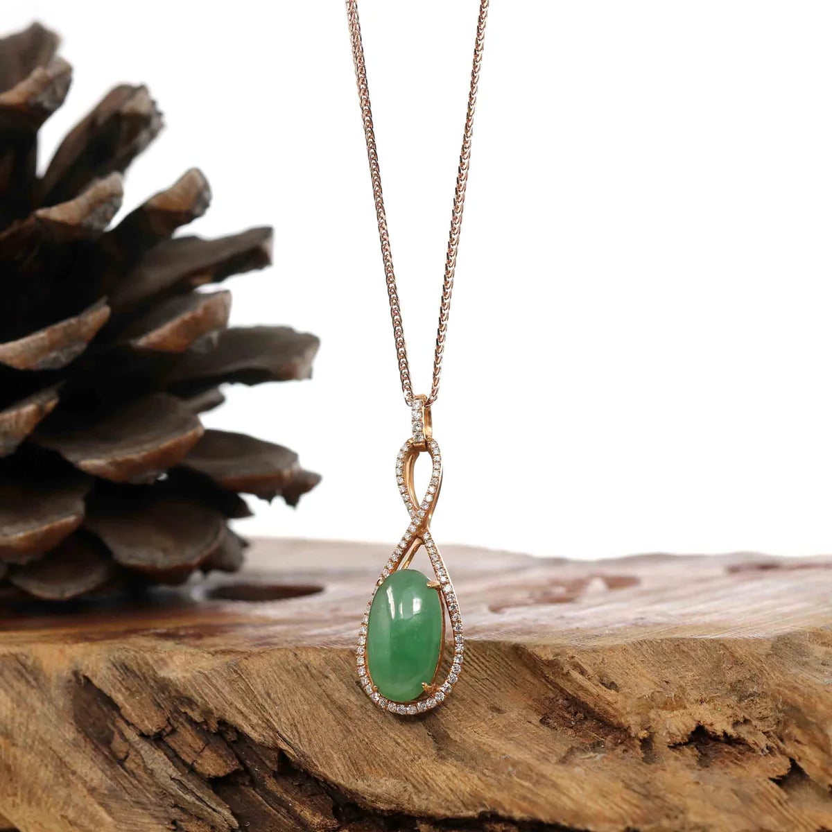 "Lucky Owl" 18k Rose Gold Genuine Burmese Imperial Jadeite Jade Owl Necklace | Photo from Baikalla/Official website