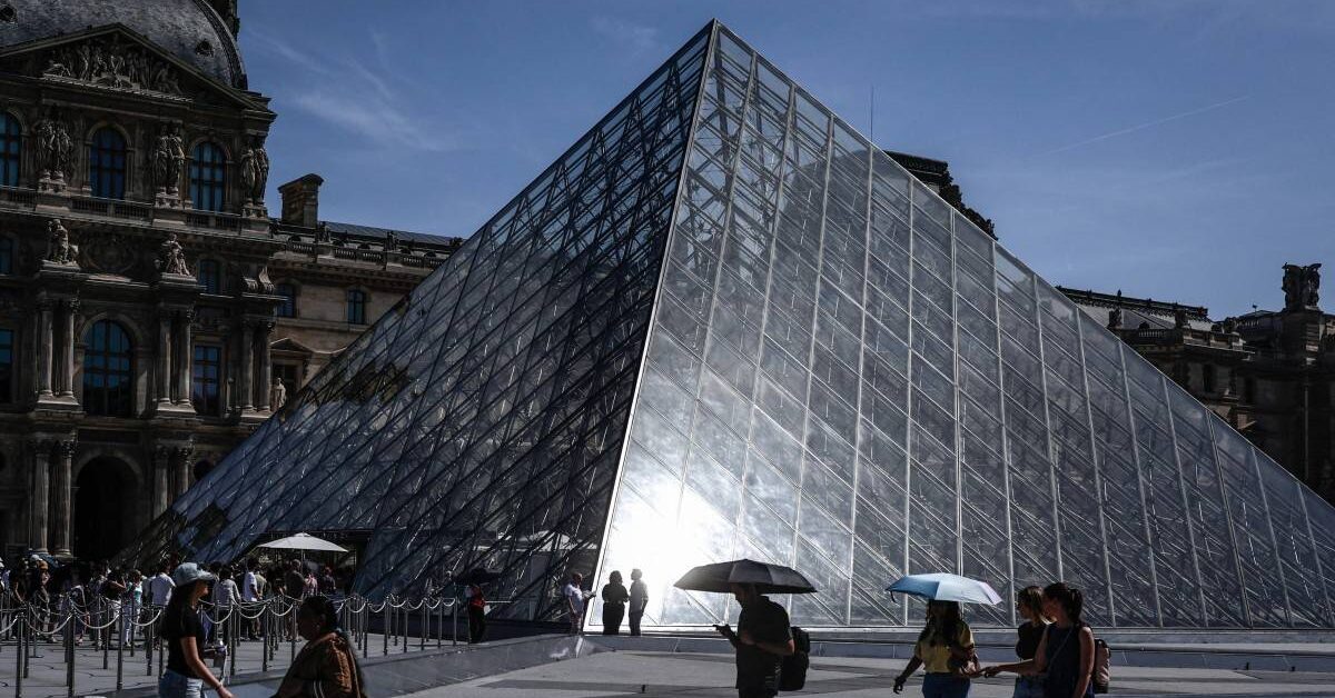 louvre