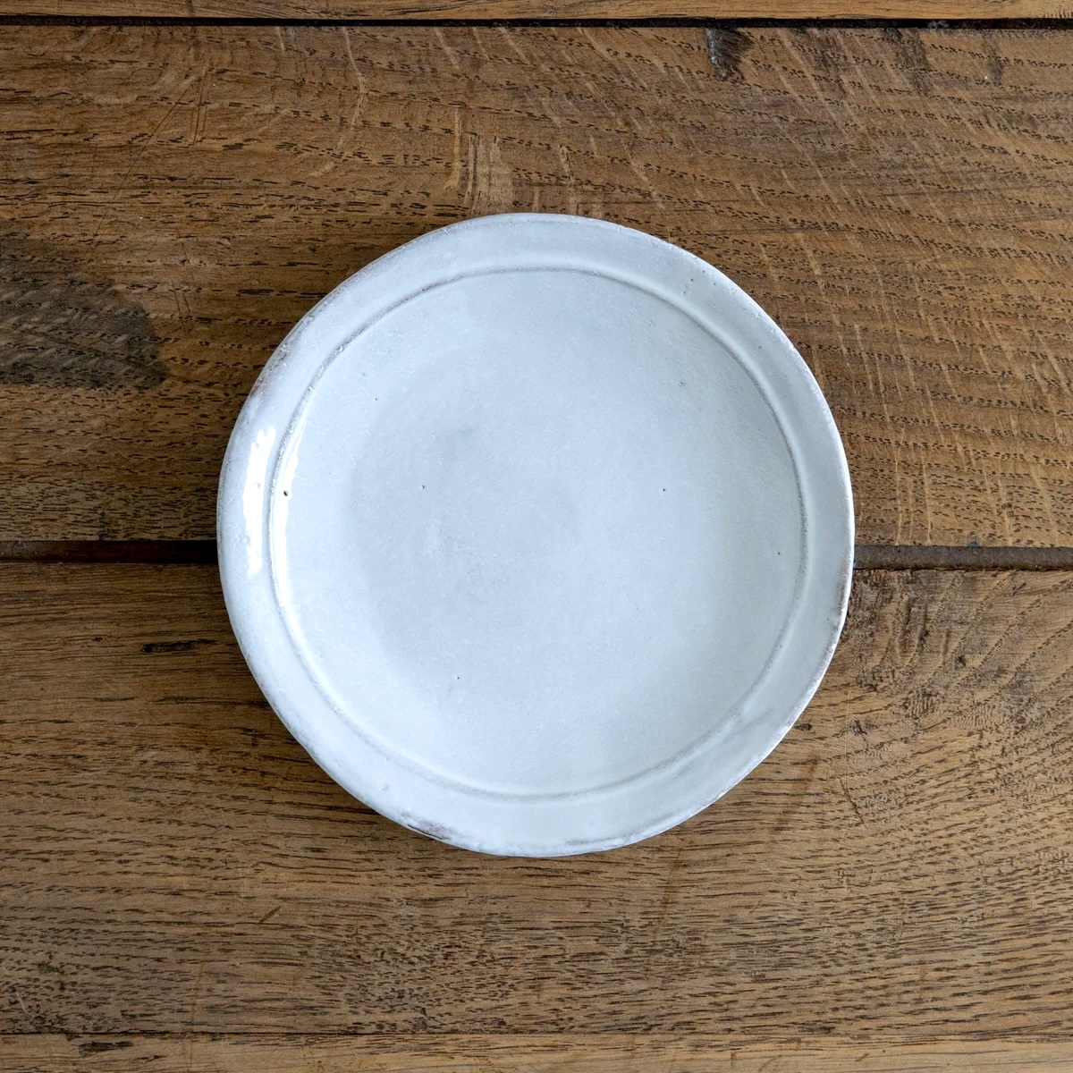 Astier de Villate Small Simple Plate | Photo from Twenty Two Home