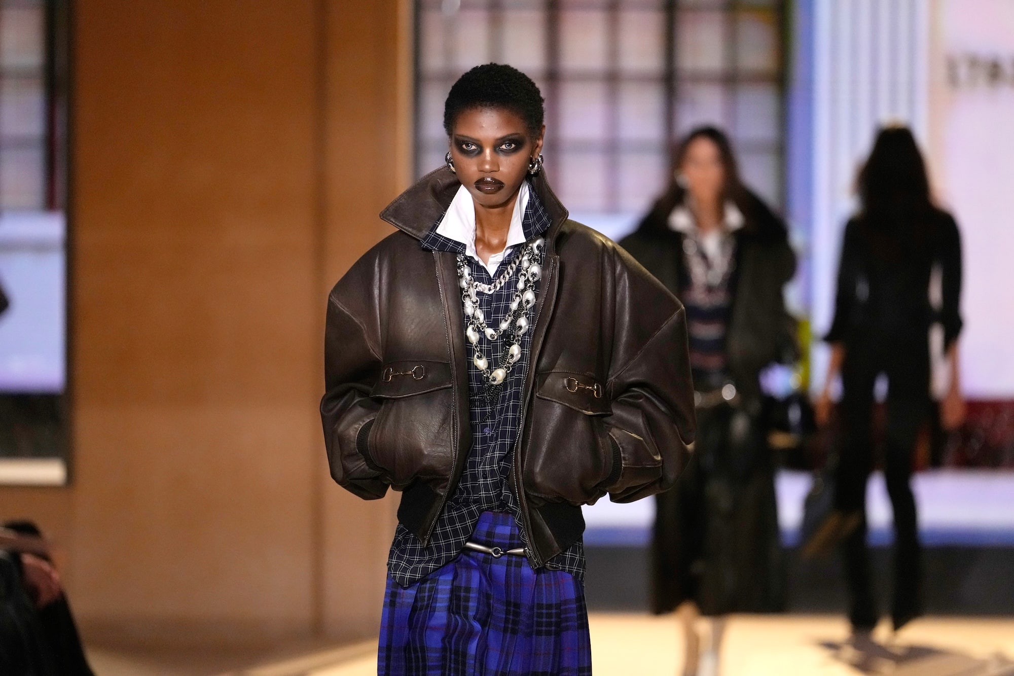 Demna sells a Gucci fantasy as Moschino loosens up the joke | Lifestyle.INQ